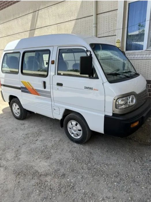 Дамас сотилади. Холати аъло.