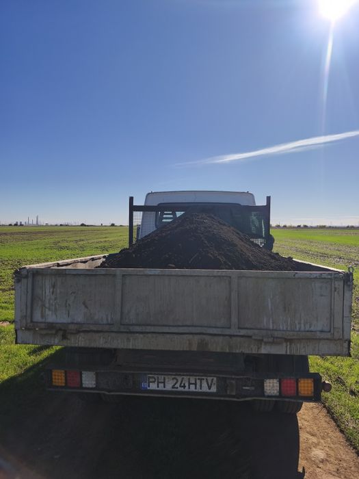 Transport pământ vegetal,nisip,piatra etc