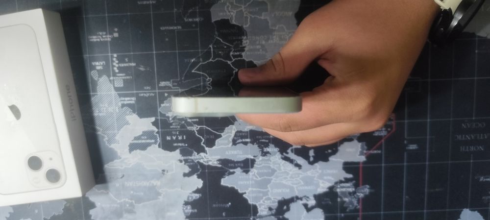 iPhone 13 mini 128GB – Работи отлично | Линия на дисплея | Батерия 72%