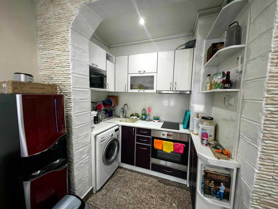 Дава се под наем Тристаен апартамент в Разград, Център - 78 кв.м за 127500 € - Снимка #13