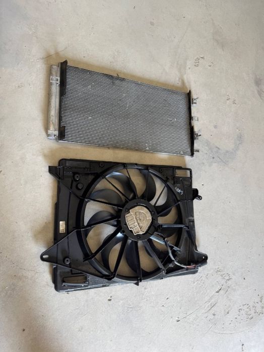 Radiator AC / Ventilator Ford Kuga Mk3 2019/2020/2021/2022/2023/2024