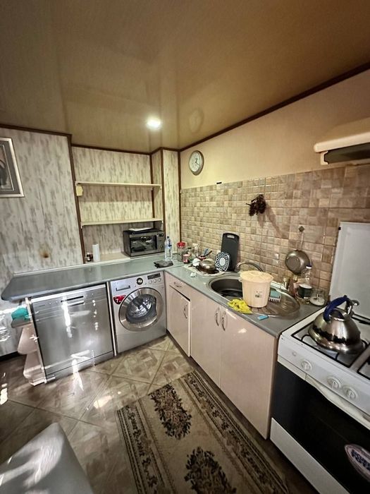 Oybek metro yonida ijara uy