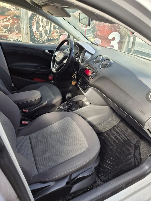 SEAT Ibiza 2012 — imagine 4