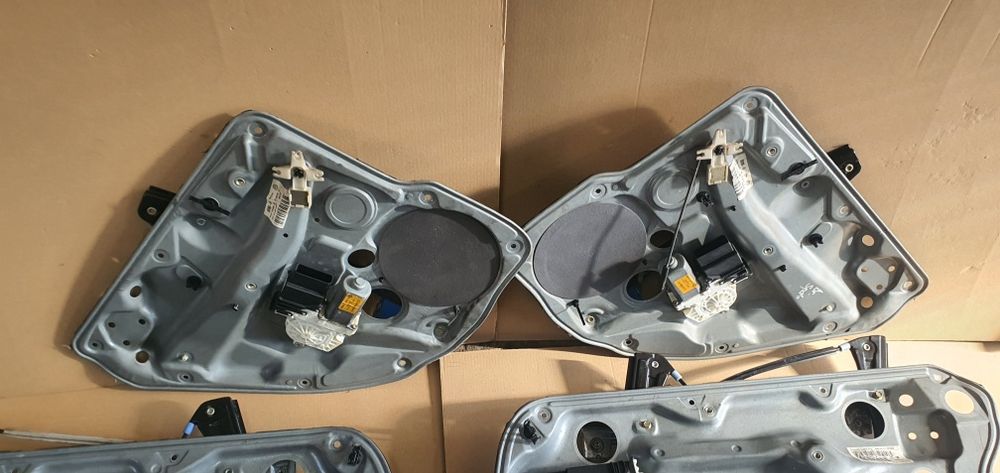 Macara geam electrica fata spate stanga dreapta golf 4 bora