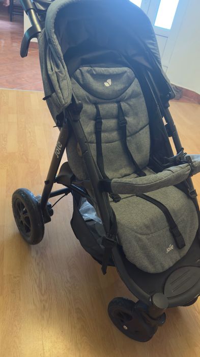 Cărucior copii Joie