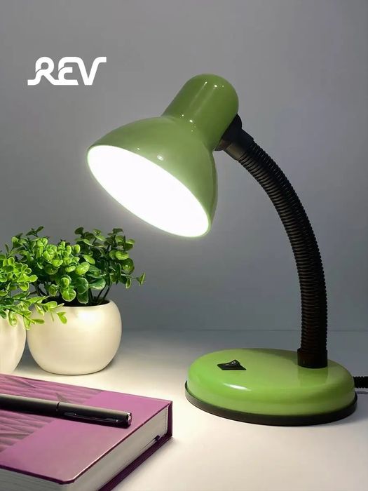 Настольная лампа для школьников