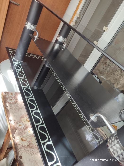 Подставка под телевизор