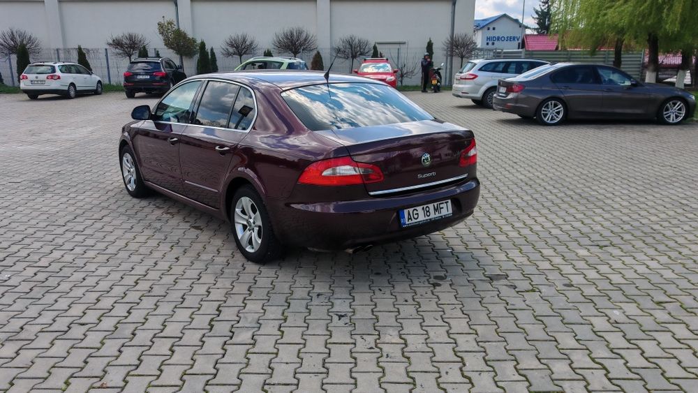 SKODA Superb 2009 — imagine 9