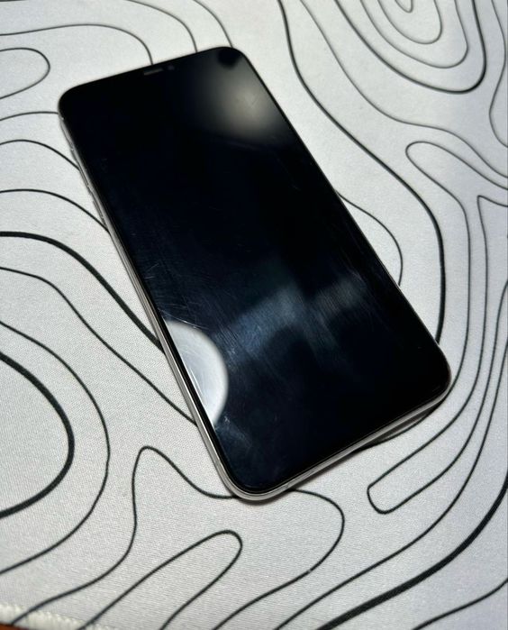 Iphone 11 pro max 64gb