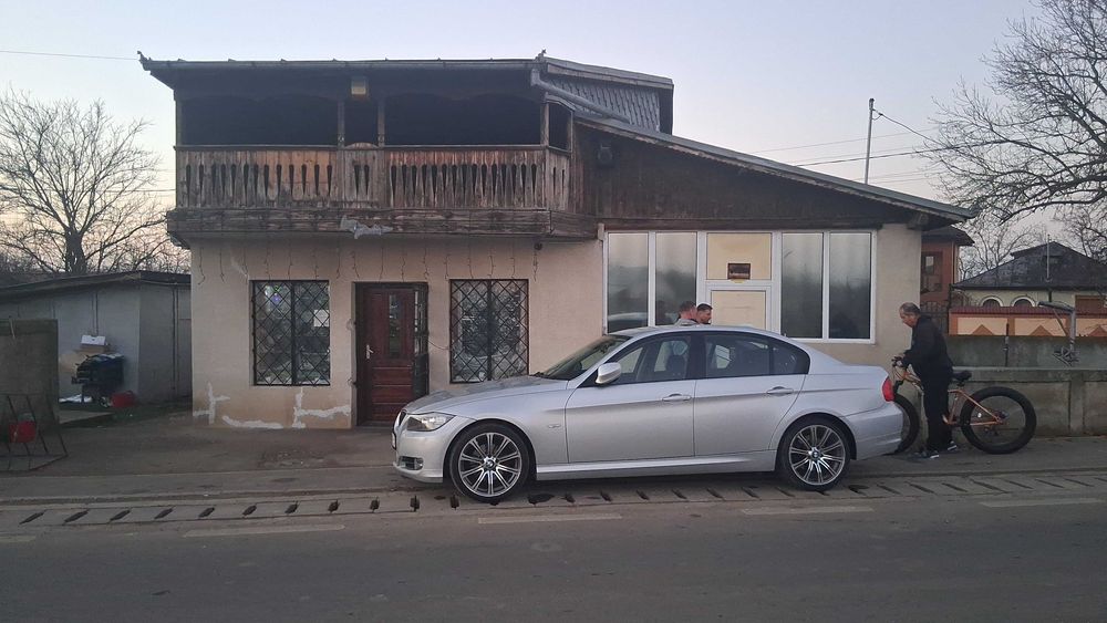 Bmw e90 318i 2009