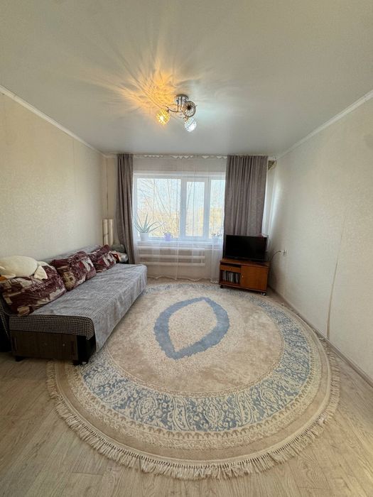 Продам 2 комнатную квартиру