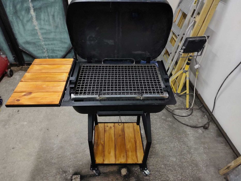 Gratar BBQ Smoker