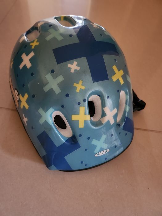 Детски ролери с каска