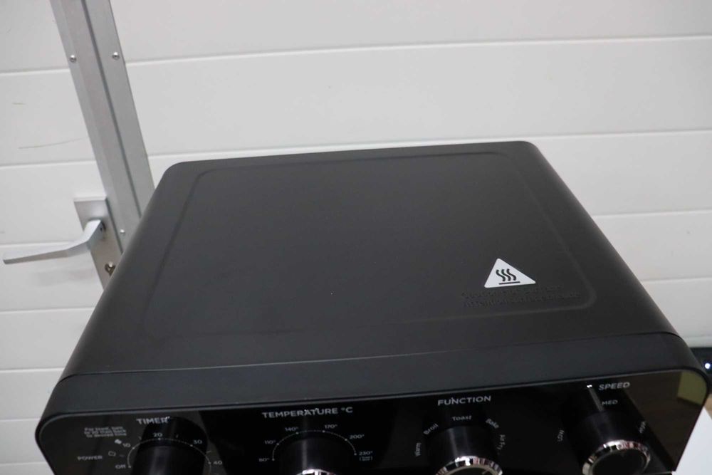 Мини фурна с конвекция на въздуха 23л, 6в1, 1700W