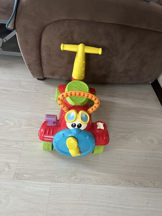 Машинку толокар