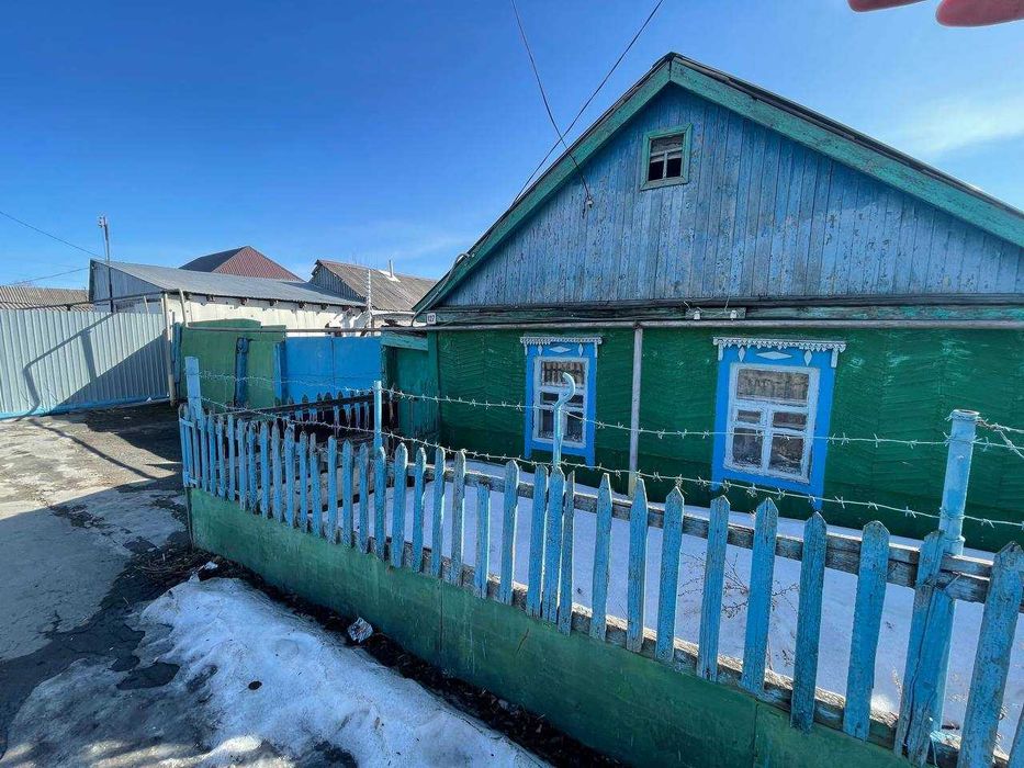 Продается 5 ти комнатный дом мкр. Западный.