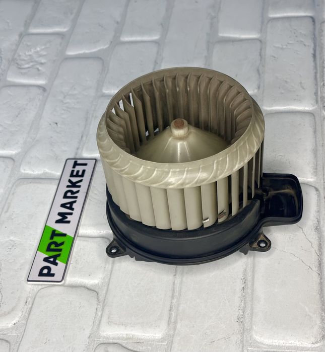 Вентилатор парно AUDI A6 A7 A8 4H1820021B