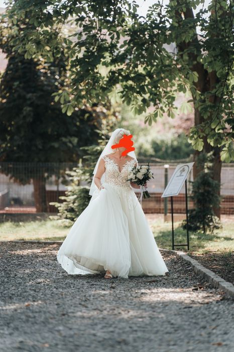 Vând rochie de mireasa