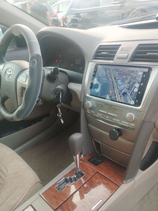 Продаётся Toyota Camry 40 белая