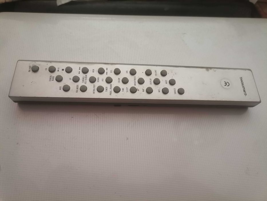 Grundig audio дистанционно