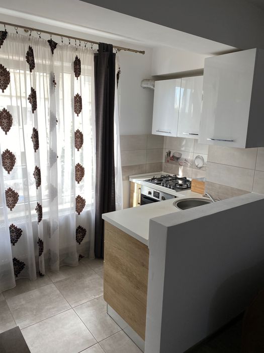 Apartament spre închiriere