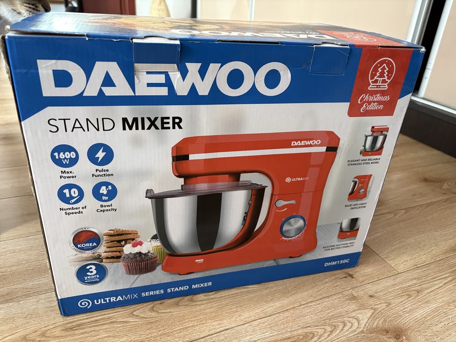 Mixer Daewoo cu bol din inox