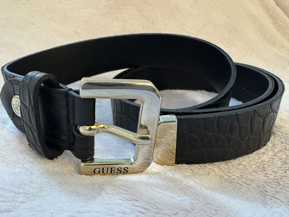 Curea Guess originală din piele naturală, model croco, neagră, ca noua