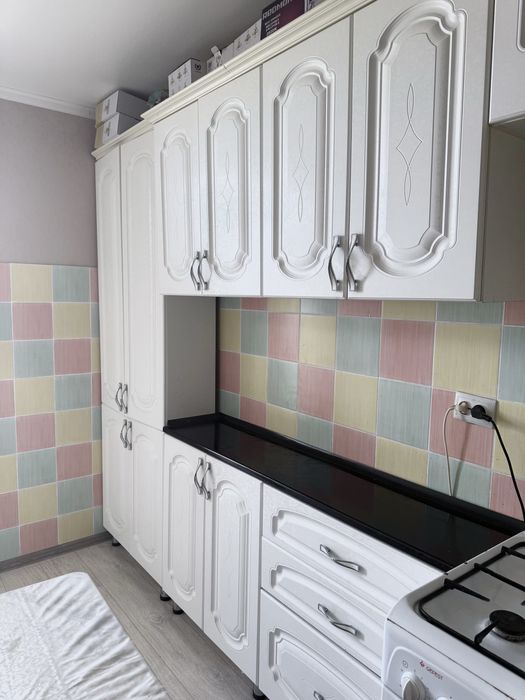 Кухонный гарнитур, белый