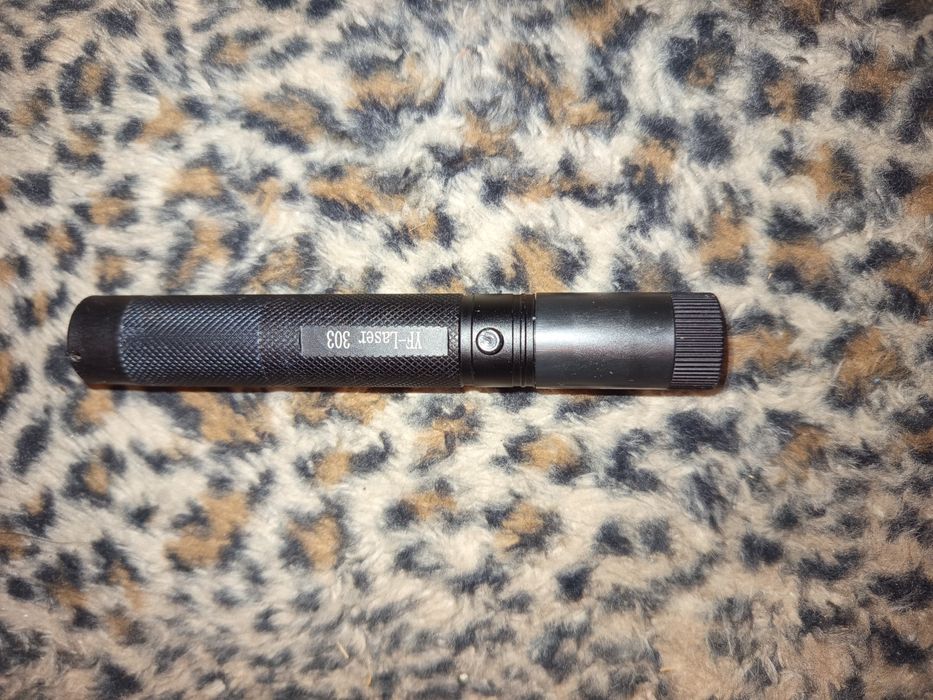 Laser puternic. Nu negociez preț foarte mic