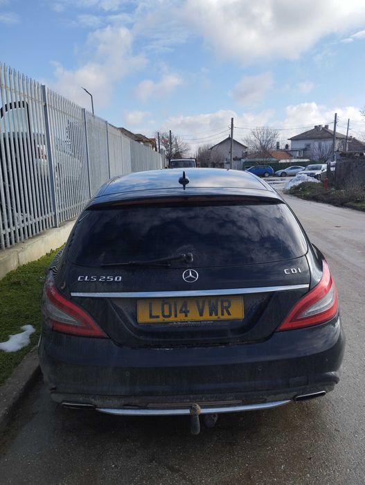 Продавам Mercedes-Benz CLS 250 CDI (C218) – AMG пакет