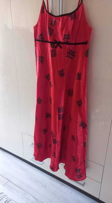 Красива китайска рокля