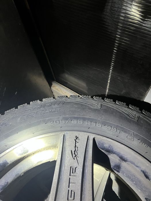 Продам диски с резиной