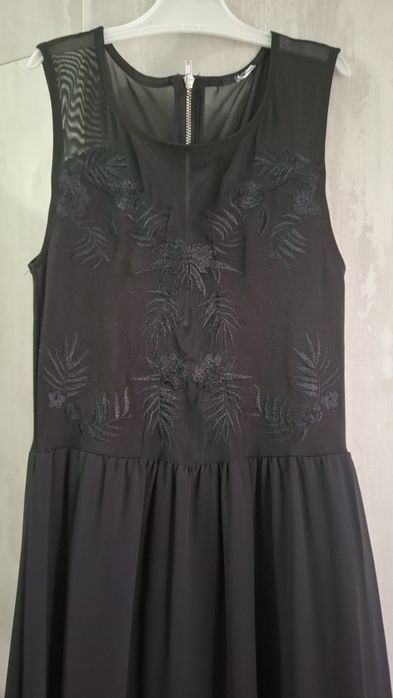 Красивое вечернее платье