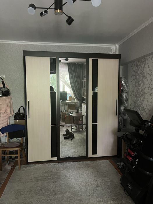 Продам шкаф , недорого , самовывоз