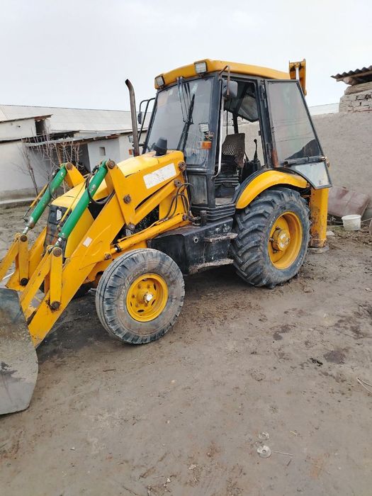 Жсб 3DX йили 2006 ишлашлари чаккон нархи 20000 минг у,е мурожат учун т