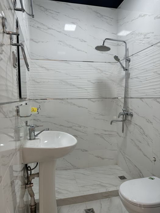 SKIDKA Uch Qaxramon guliston masjid 4 sotu 7 xona tayor bitkan lyuks