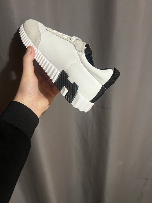 Отново само при нас!!