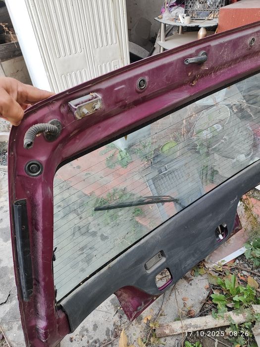 Мазда 323 купе. Mazda 323