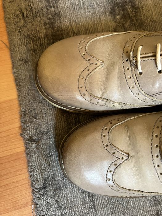 Pantofi cu sireturi din piele naturala