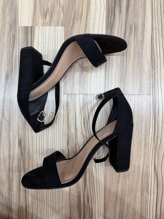 Продам женскую обувь