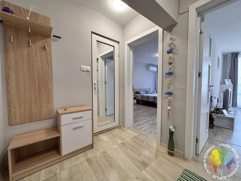 Дава се под наем Двустаен апартамент в Бургас, Лазур - 60 кв.м за 510 € - Снимка #12