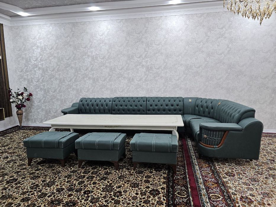 Divan va stol xolati yaxshi