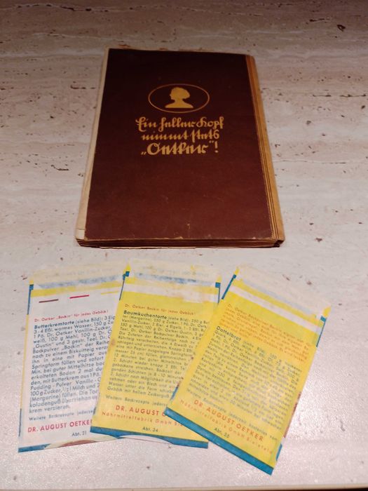 Carte de bucate a Scolii Dr. OETKER, ediția 1927,ideal CADOU PASIONATI
