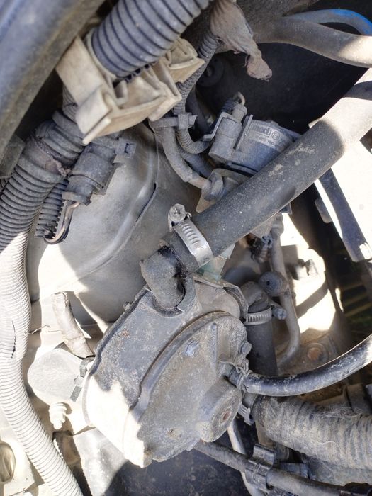 Trager far capot aripa triple servo compresor motor fiat punto 1.4 gpl