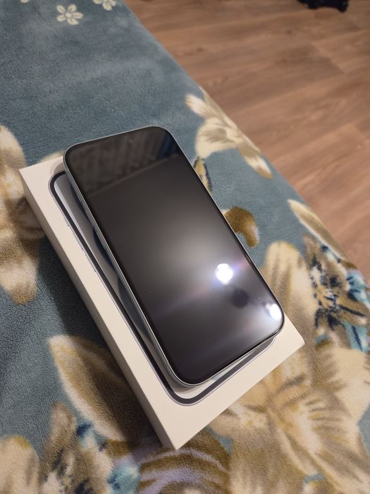 iPhone 15 128gb EAC акб 100%