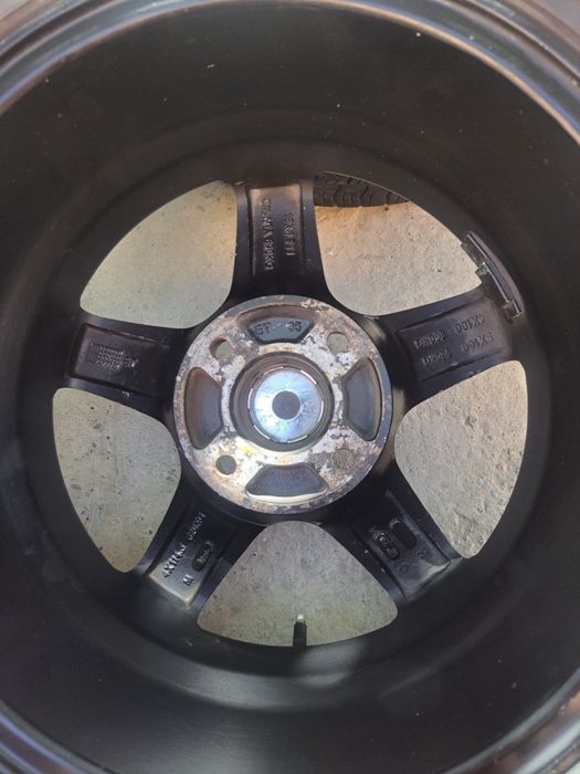 Deska sotiladi 15 razmer