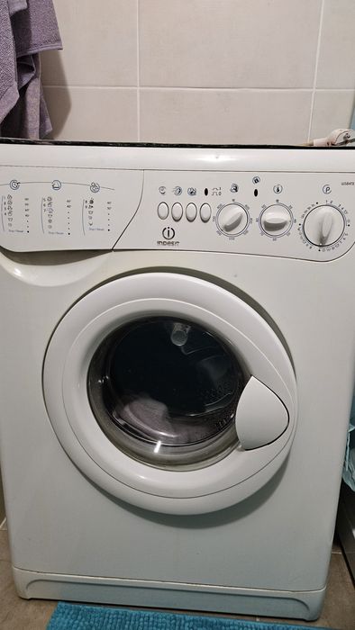 Продам стиральную машину