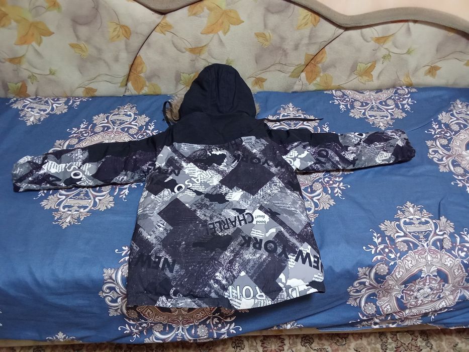 Подростковая куртка