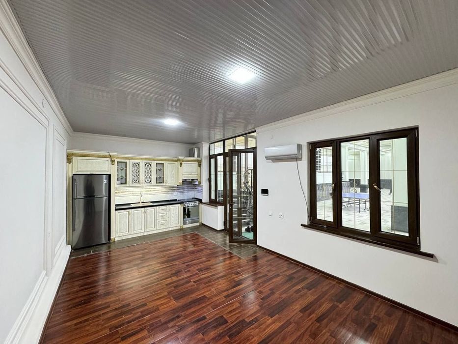 6 комн. ЕвроДОМ, участок 10 соток! Сергели, Хонобад.