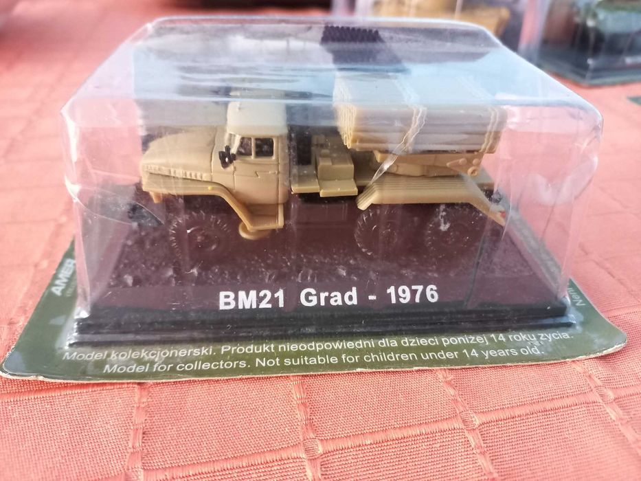 Modele miniatura 1:72- tematica "Vehicule Militare"